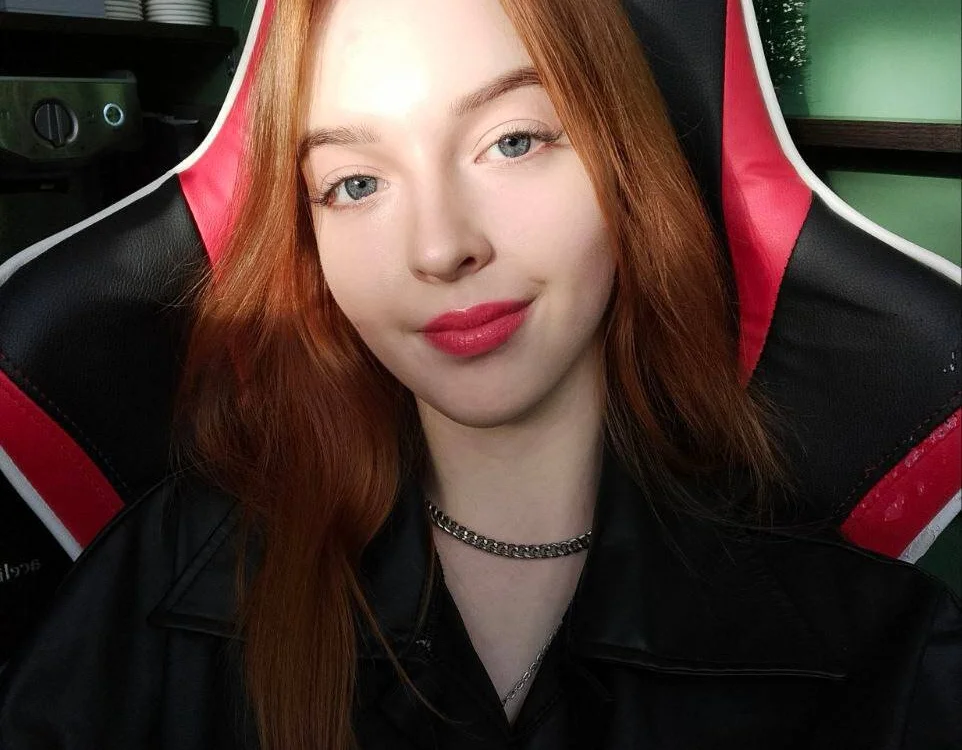 FlairHance's Offline Chat Room