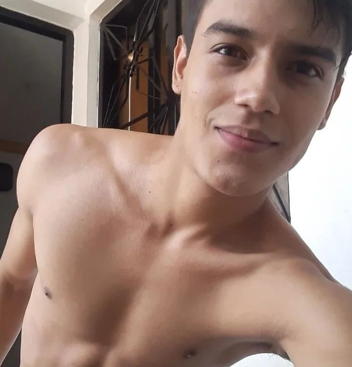 ห้องแชทออฟไลน์ของ Lion_Grrr