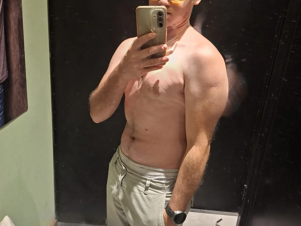 julio23-2's Offline XXX Chat