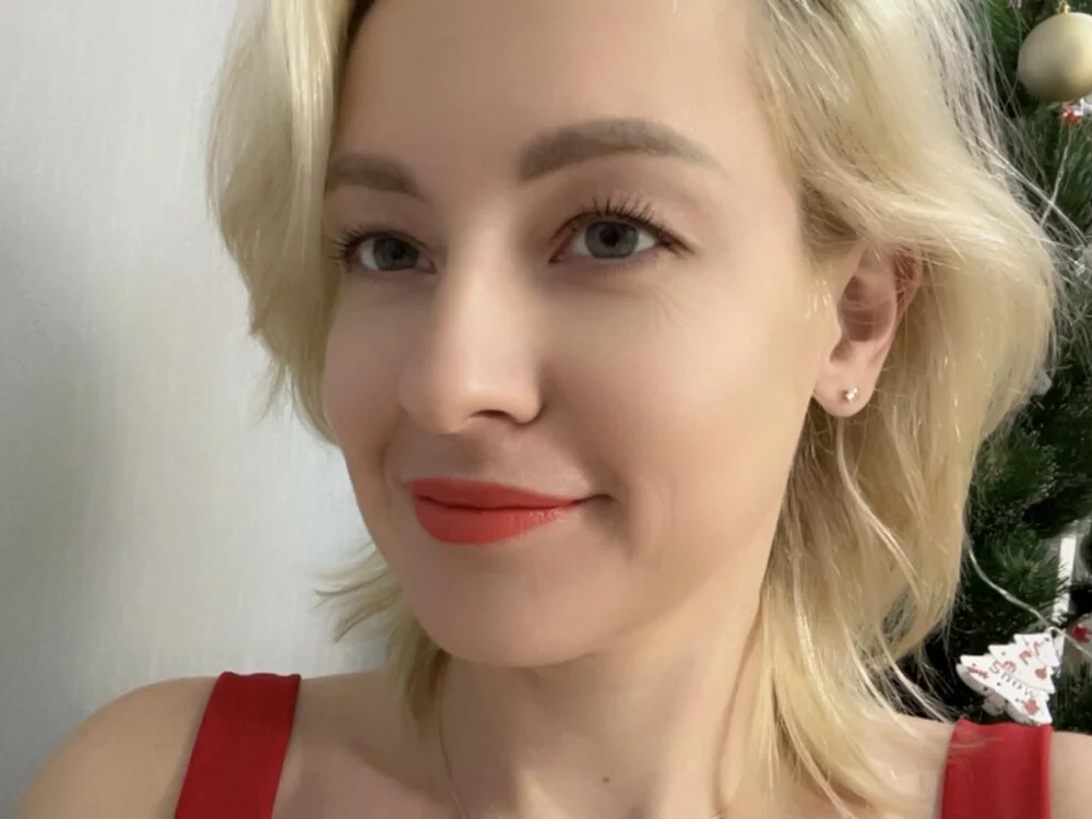 Chat +18 de Sunny_blond ao vivo