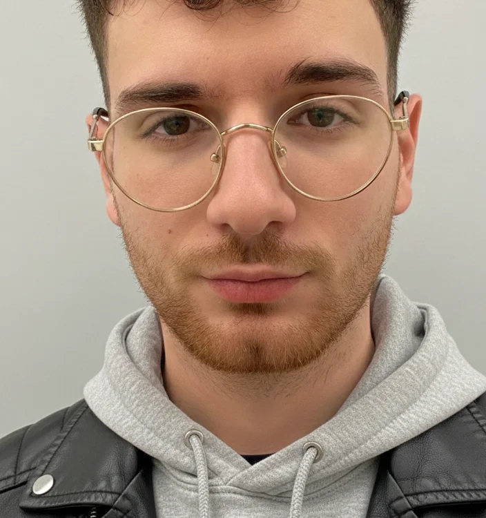 Heyyo3 – Offline XXX chat