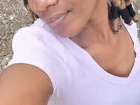prettylony webcam model