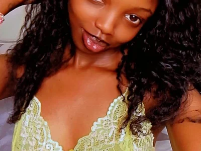 HoneyHalo Female Ebonycreampie Live Cam Nude