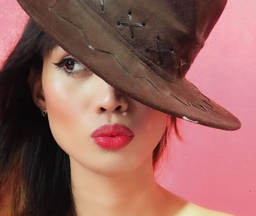 QueenSoreal Offline XXX Chat