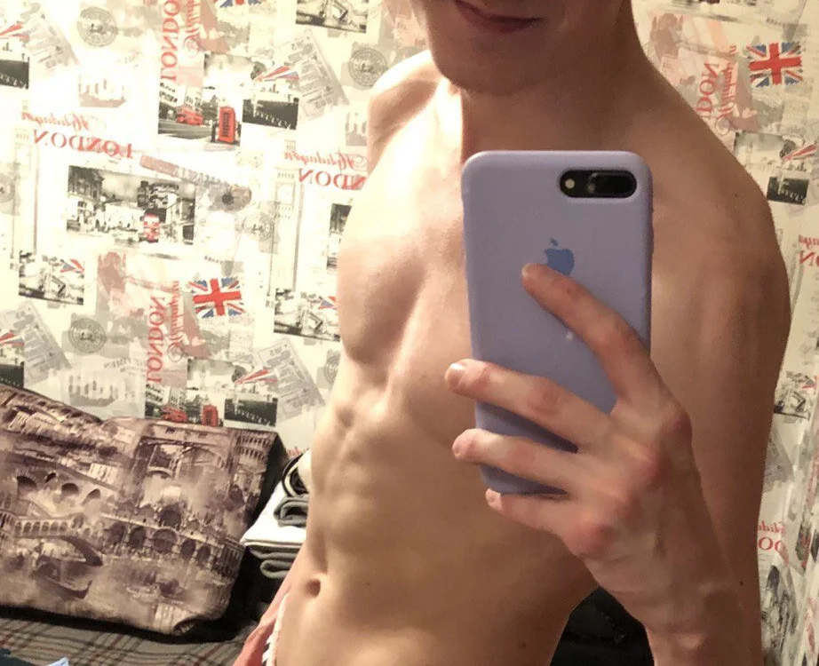 Robin_Carrey's Offline XXX Chat