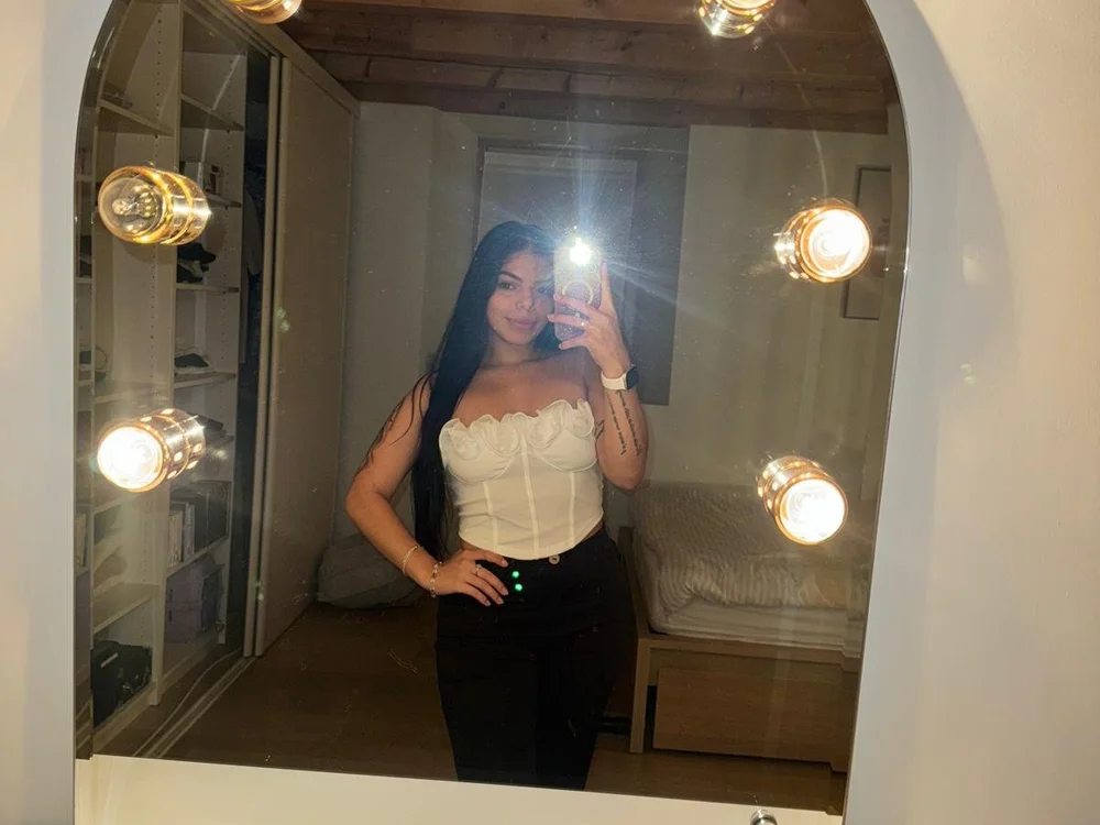 Kim_restrepo offline chatrum
