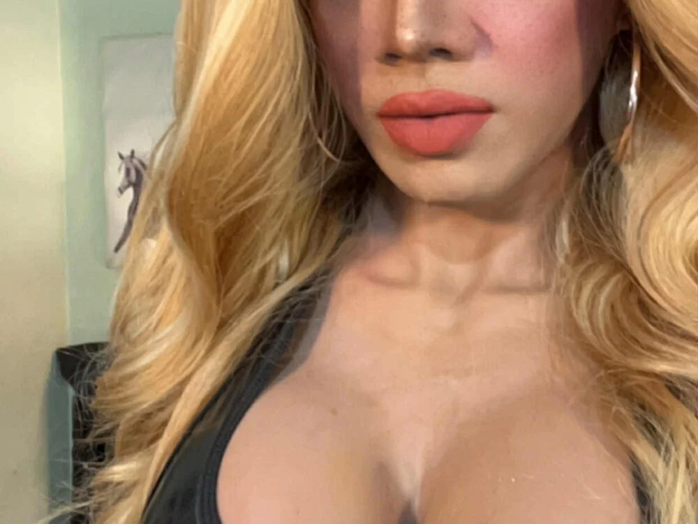 Midnightscentxx's Offline XXX Chat