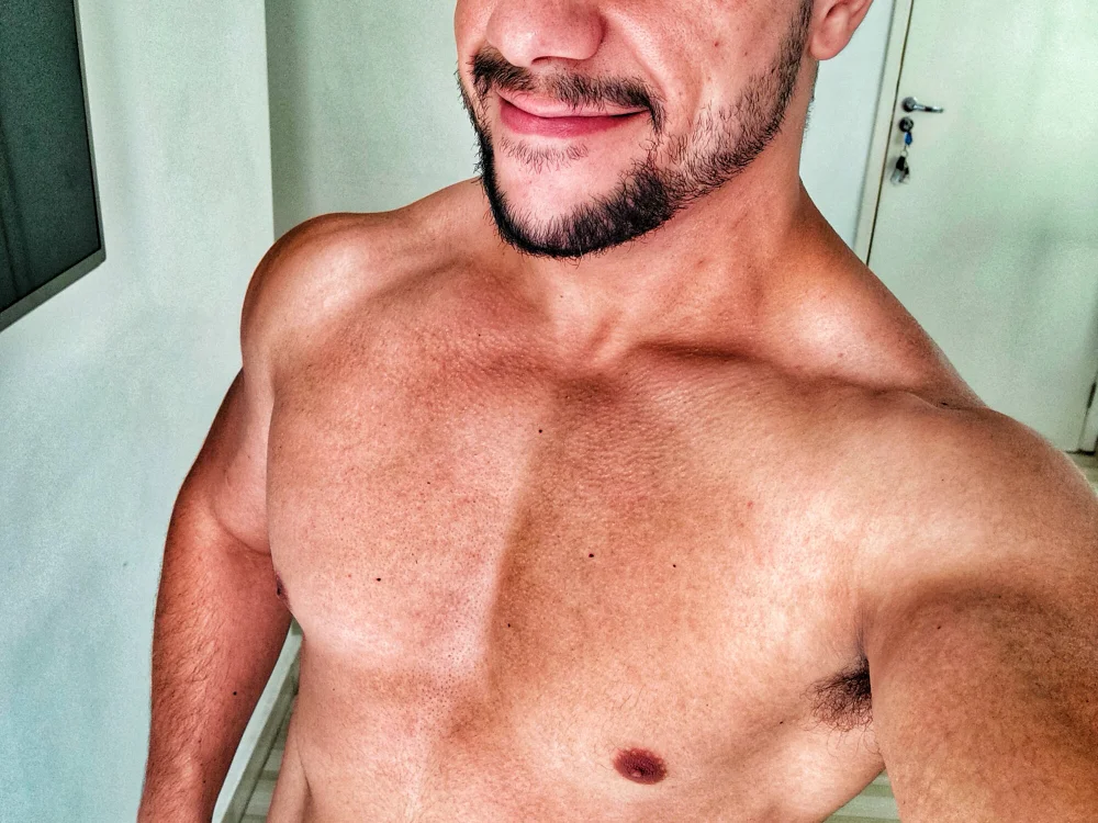 naughty_neighbor's Offline XXX Chat