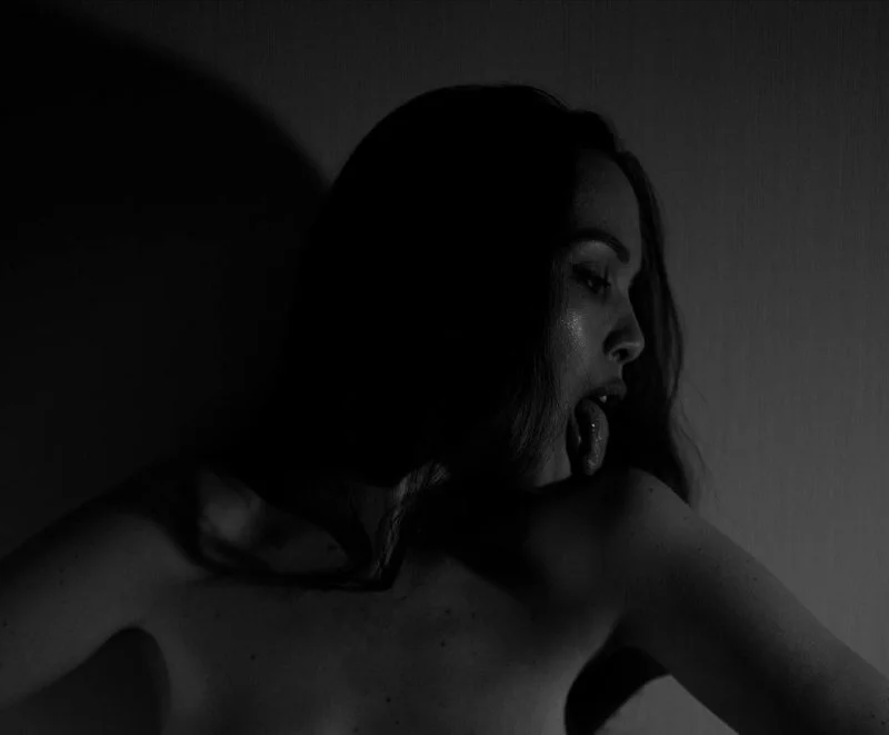 Beverly_Hilll's Offline XXX Chat