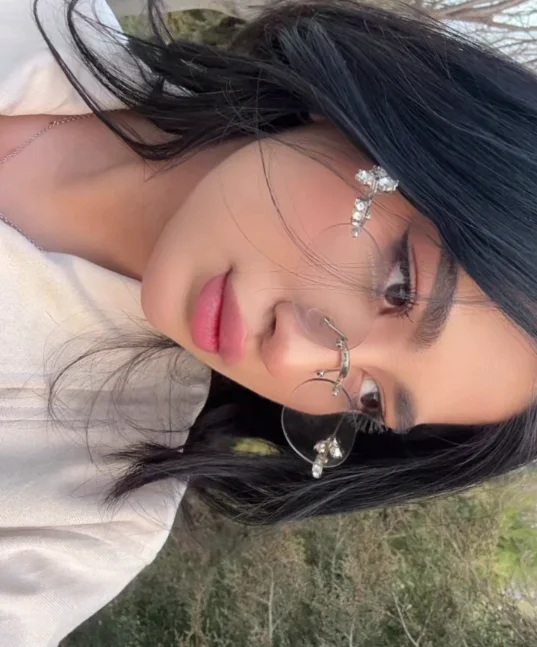 دردشة KerriEstey الجنسية دون اتصال