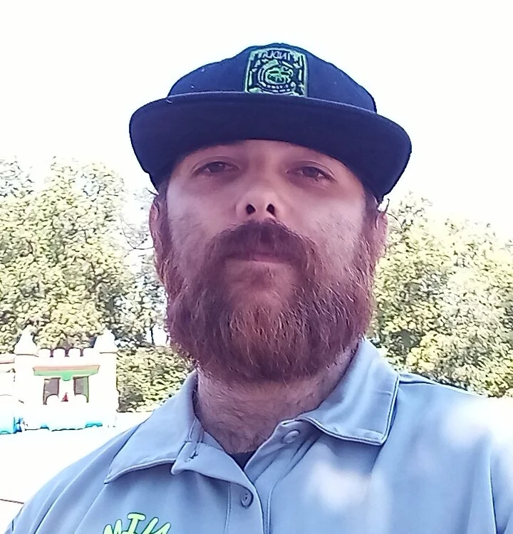 daddy_squatch143's Offline XXX Chat