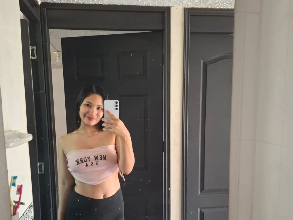 angel_ponce Offline XXX-chat