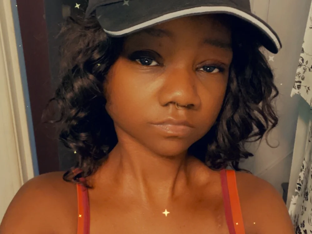 Purpleglitter's Offline Chat Room
