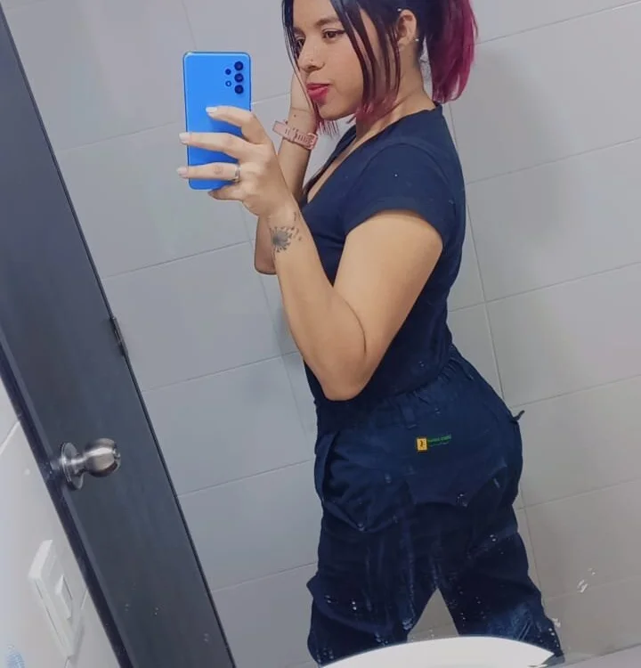 MyaSinclair's Offline XXX Chat