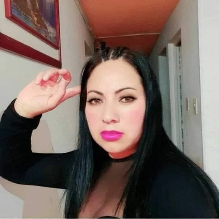 marcela_rose offline chatrum