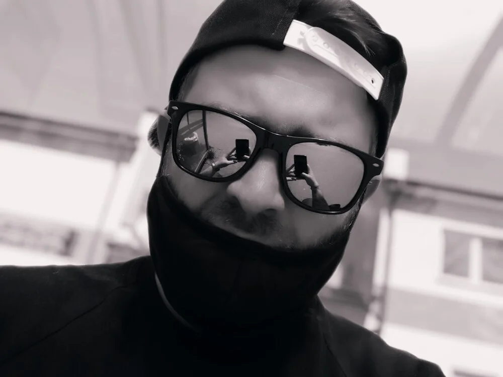 chada1980: συνομιλία ΧΧΧ εκτός σύνδεσης