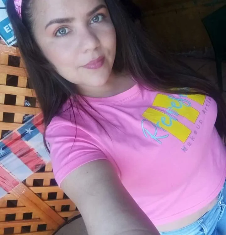 FRESITA564's Offline Chat Room
