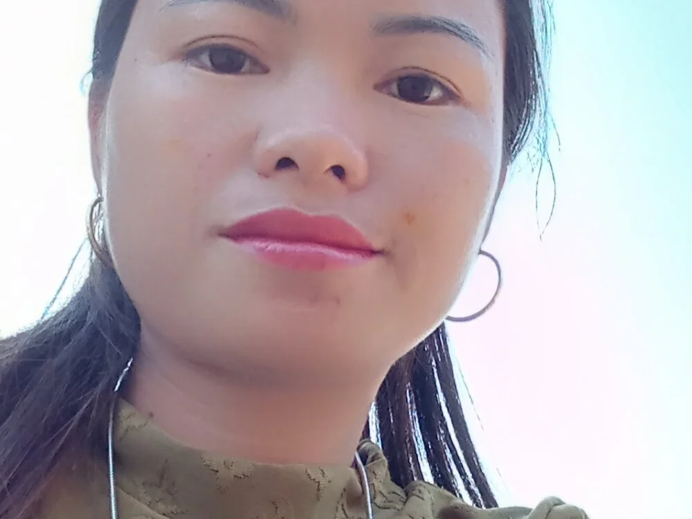 emlylyxinh 離線 XXX 聊天