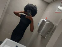 XXX chat uživo modela drowllie