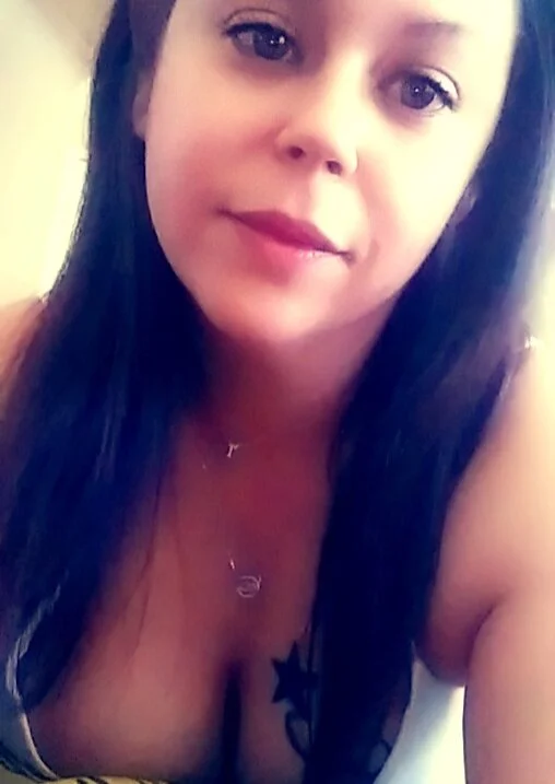 sunflower1991's Offline XXX Chat