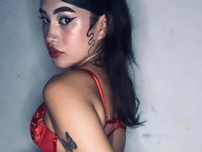 Demonlatinmia - Couple 