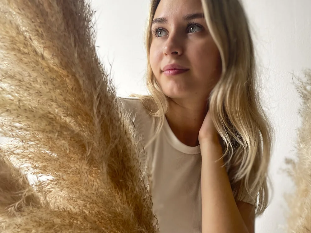 MargoShade Offline XXX-chat