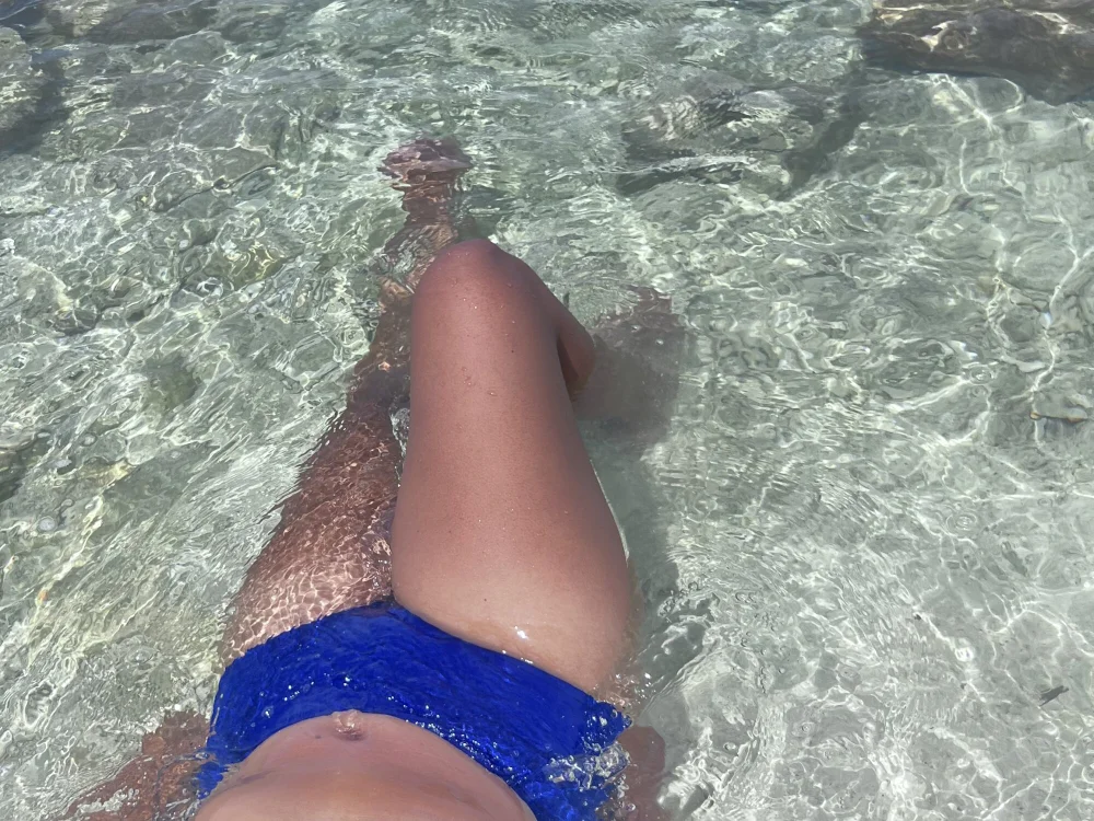 skinny__01 Adlı Modelin Çevrimdışı XXX Sohbeti