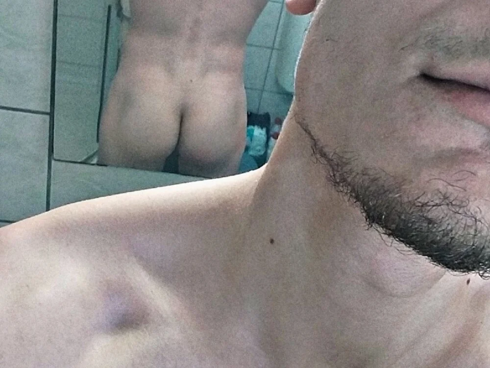 ah_ass offline XXX-chat