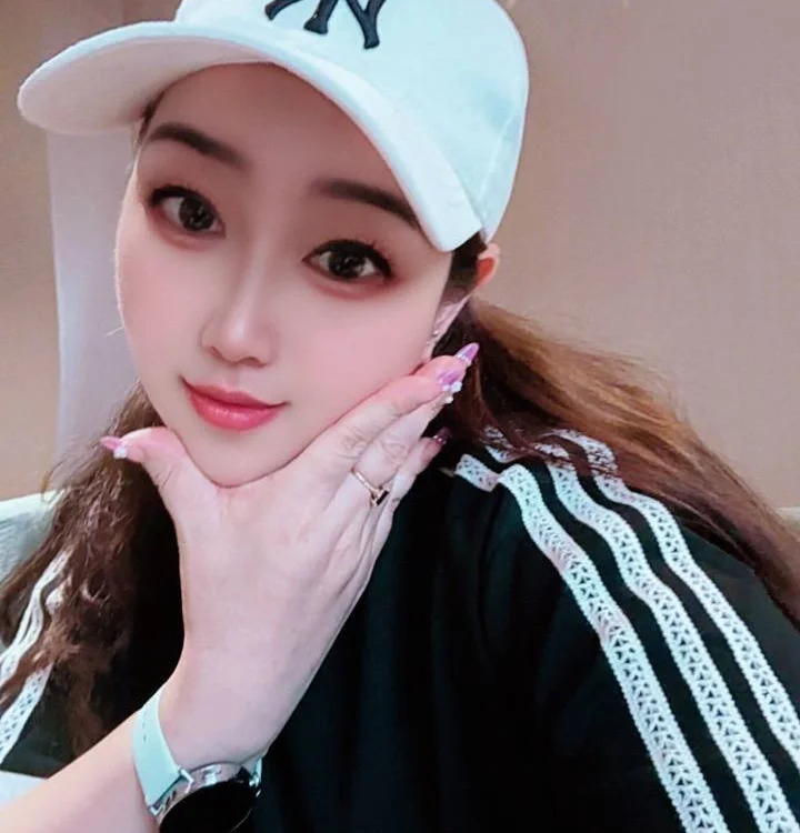 yangyang-8888's most recent online preview