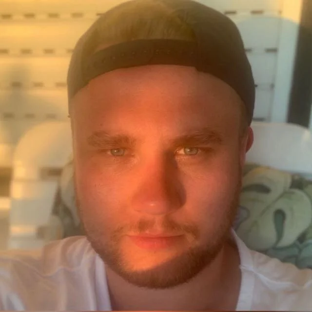 Pascalhot1 离线XXX聊天