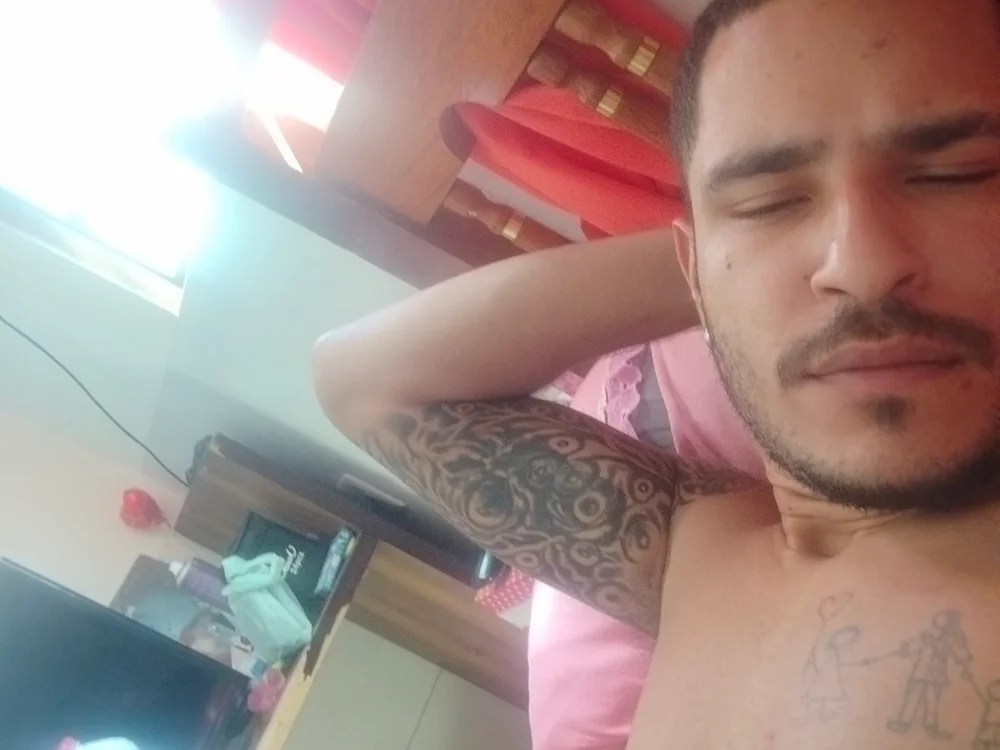 WOLFMANBYPANTHER Offline XXX-Chat