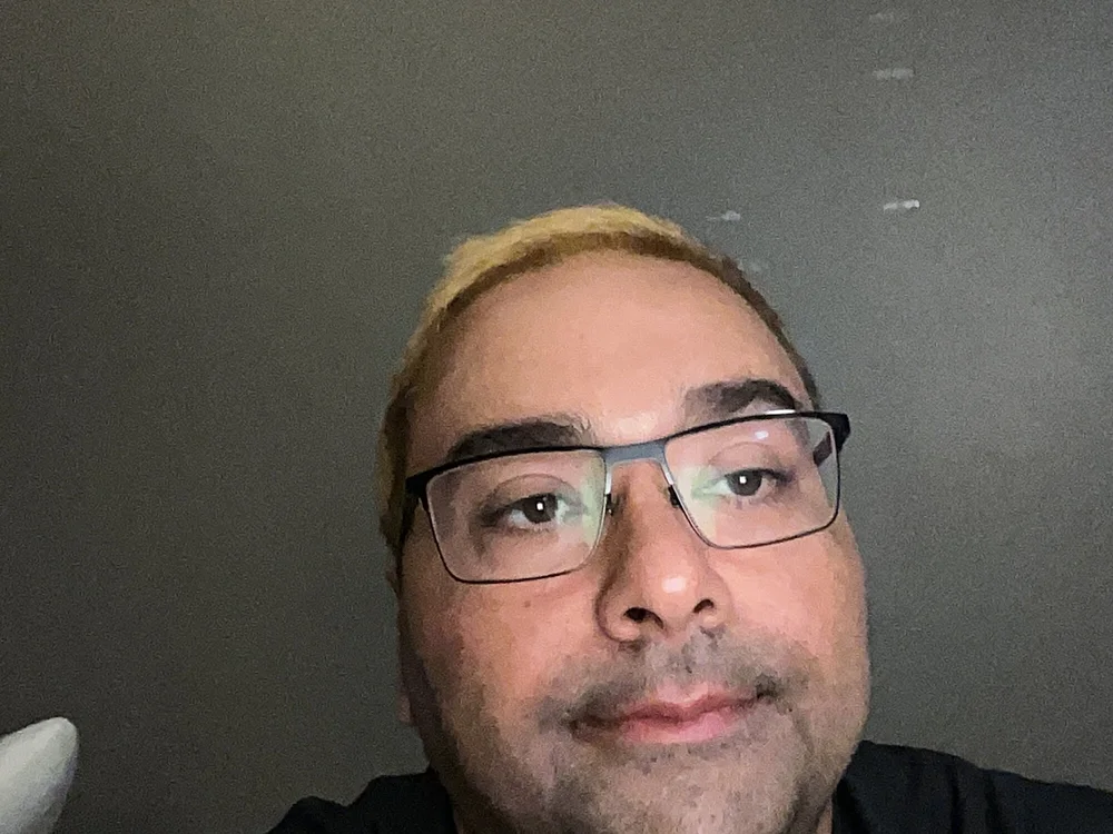 Hellothere6677's Offline Chat Room