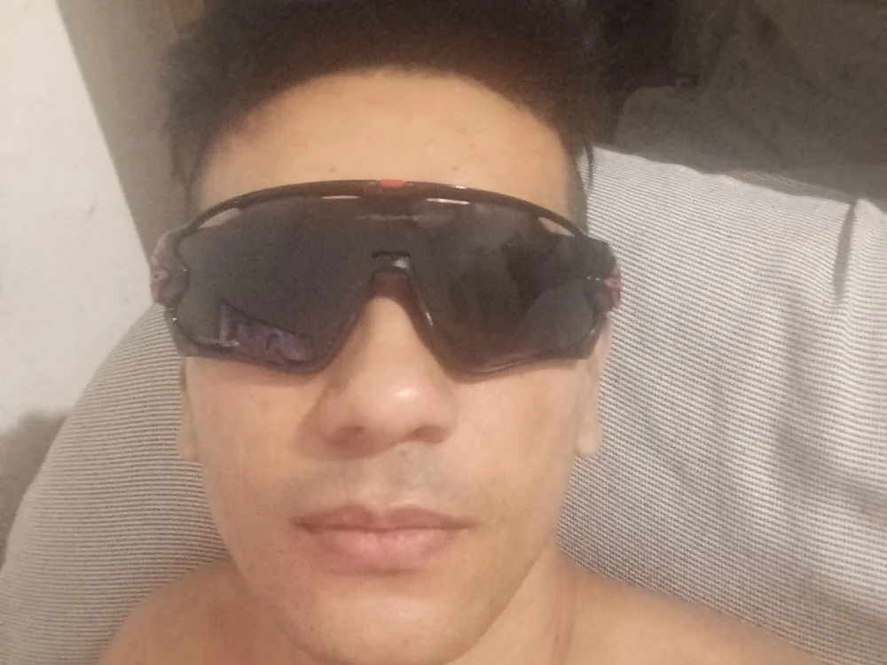 guivilhena's Offline Chat Room