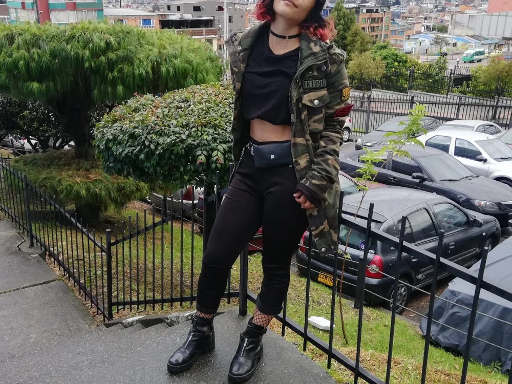 dianneblossom's Offline XXX Chat