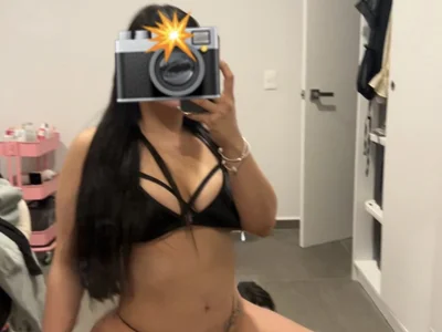Tunoviafavorita Female Latex Porn Webcam