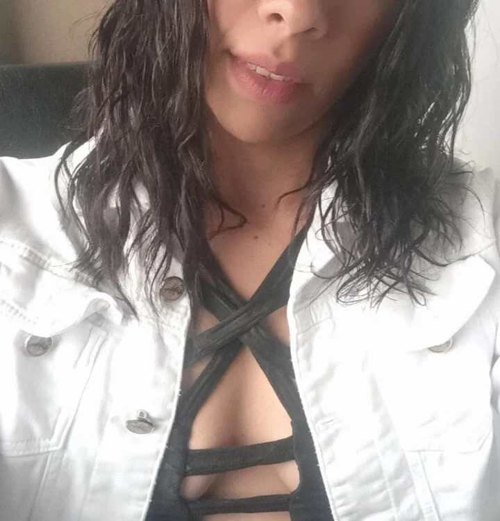 milu_staar's Offline Chat Room