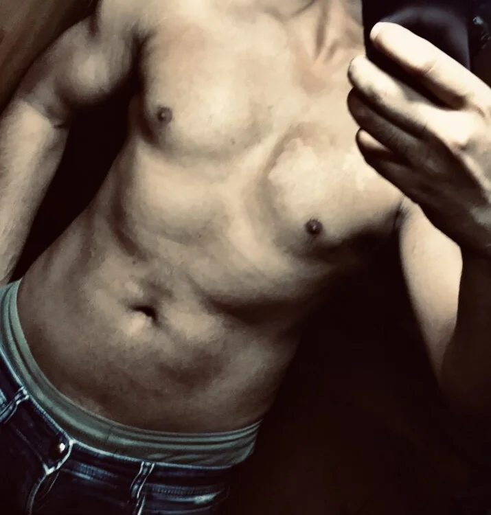 BoyNextDoor25's most recent online preview