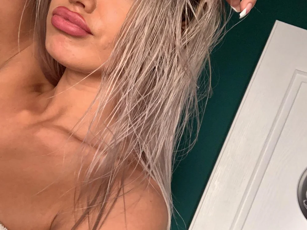 blueberye's Offline XXX Chat