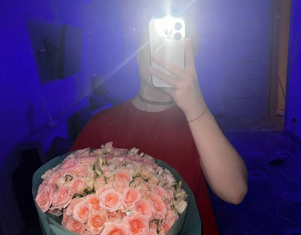 Chatroom XXX hors ligne de Nicole__De__Lux