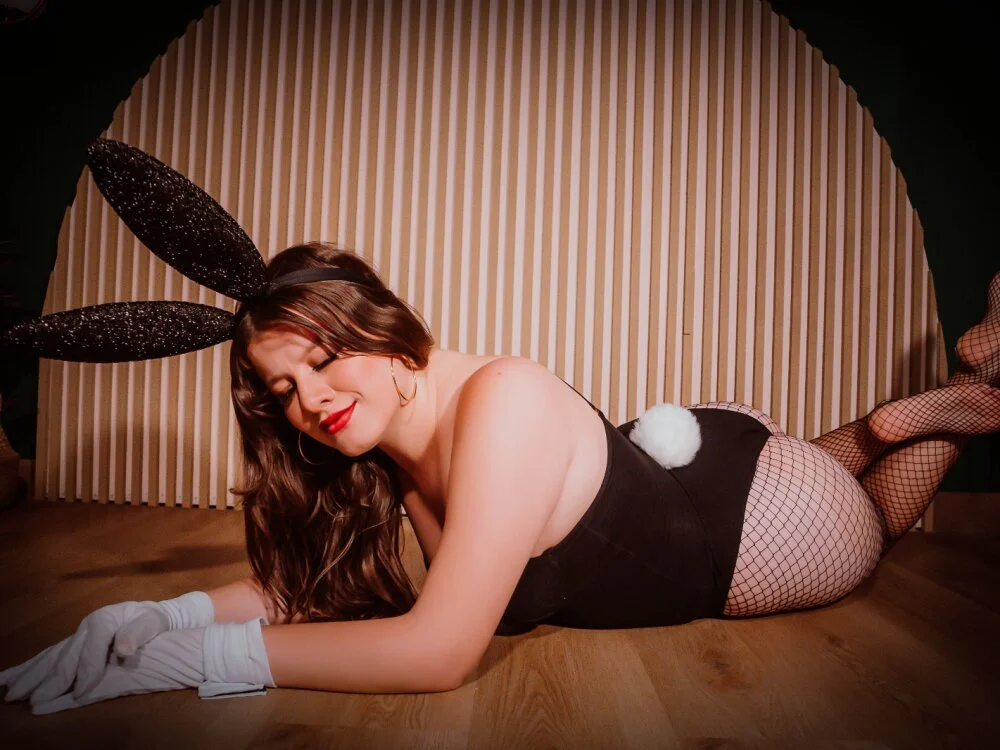 mia_sweetie0 Offline XXX Chat