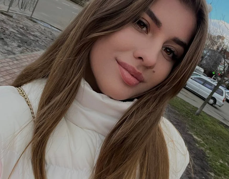 MysteriousCuteGirl's Offline XXX Chat