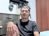 NoahCam1's webcam live show