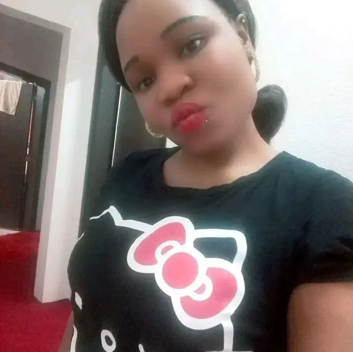 دردشة Sexyluciana_ الجنسية دون اتصال