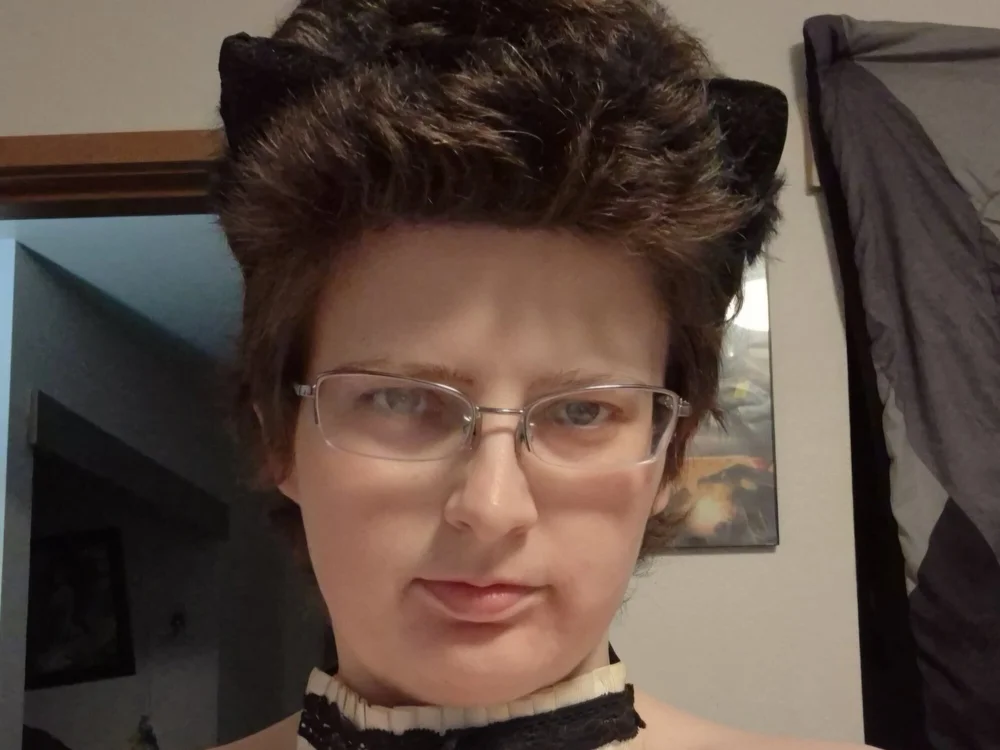 Sabycastle's Offline Chat Room