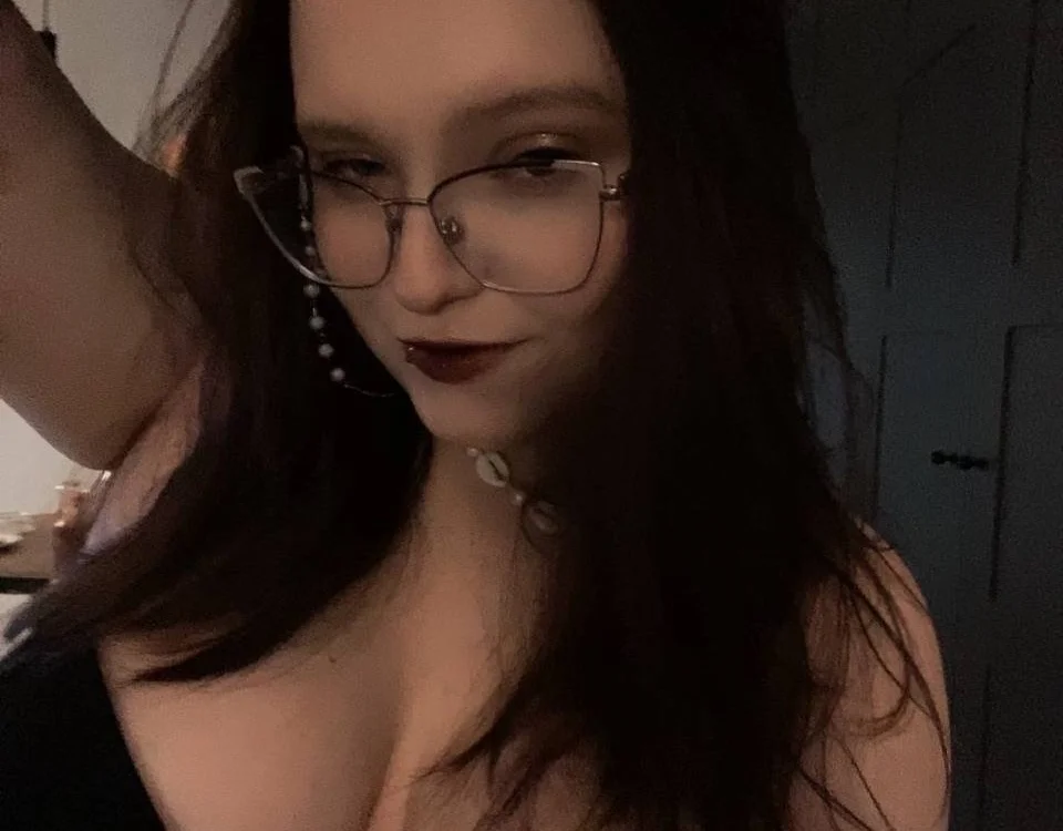 MilkaMoew's Offline Chat Room