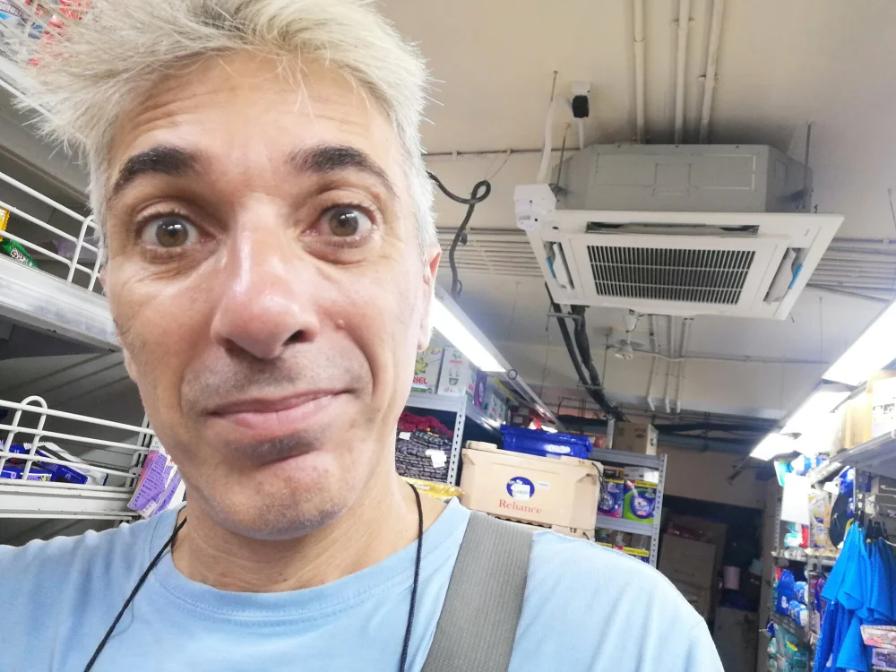 XDaringGuru offline XXX-chat