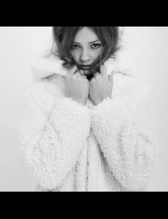 Jamesina_Beck's Offline Chat Room