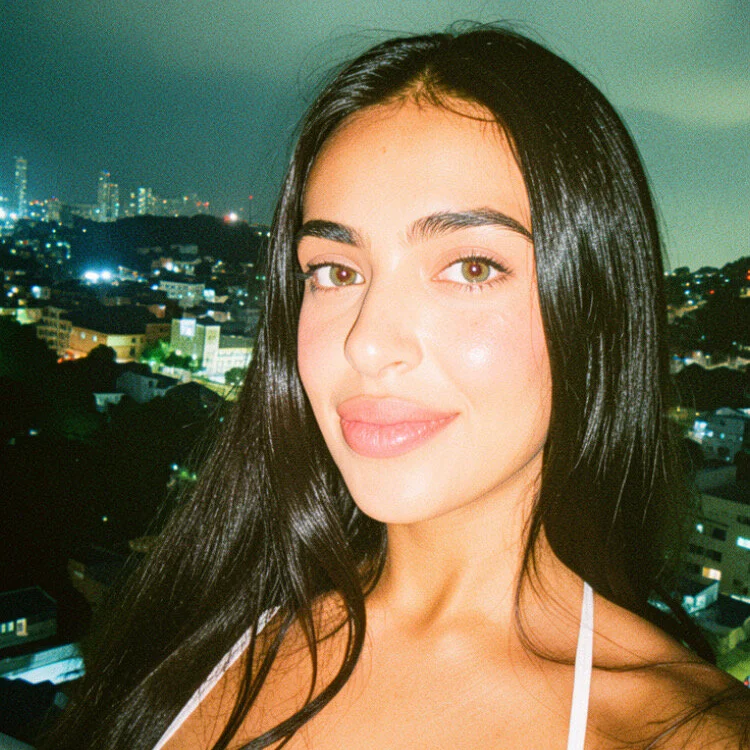 DaphneUwu: συνομιλία ΧΧΧ εκτός σύνδεσης