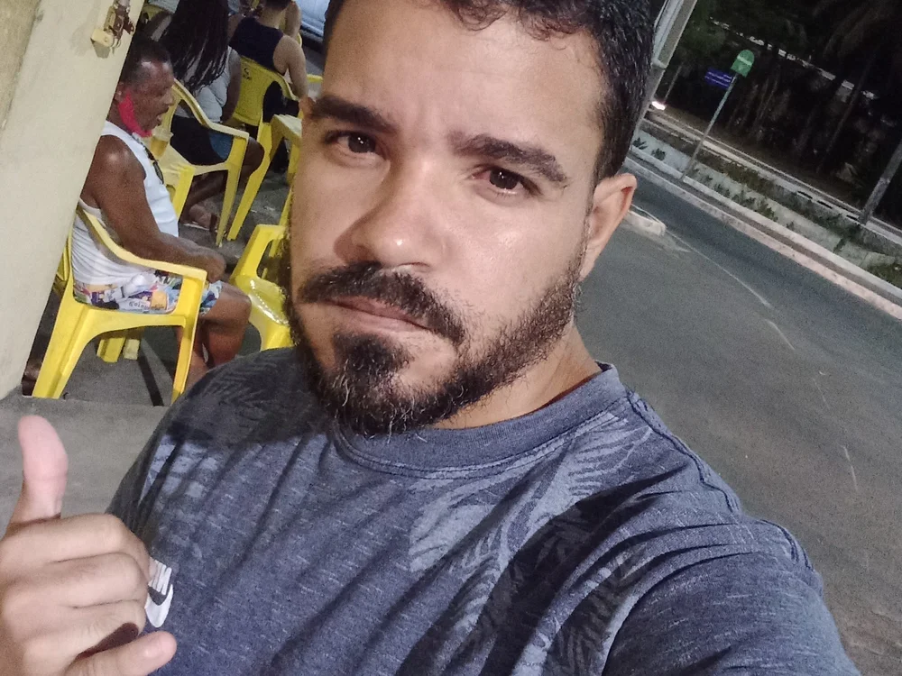 NovinhoBahiano25 offline chatrum