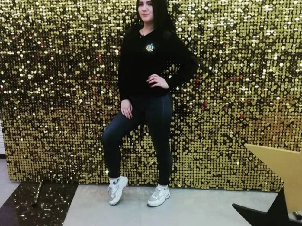 AzaleaKoks' Offline Chat Room